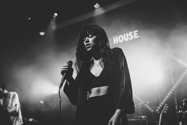 photo by victor jones