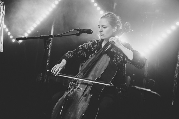 photo by victor jones